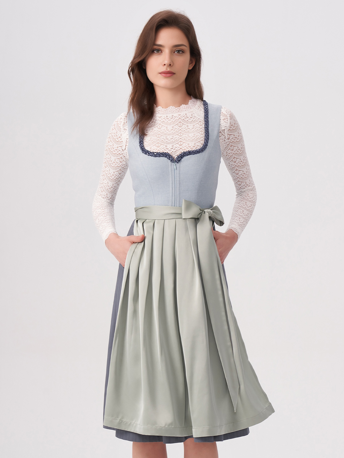 Elegantes blaues Dirndl