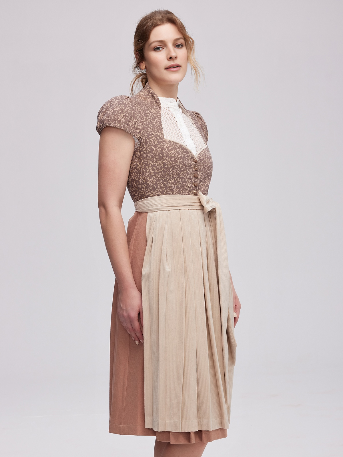Dirndl Bluse Langarm Spitze in Braun