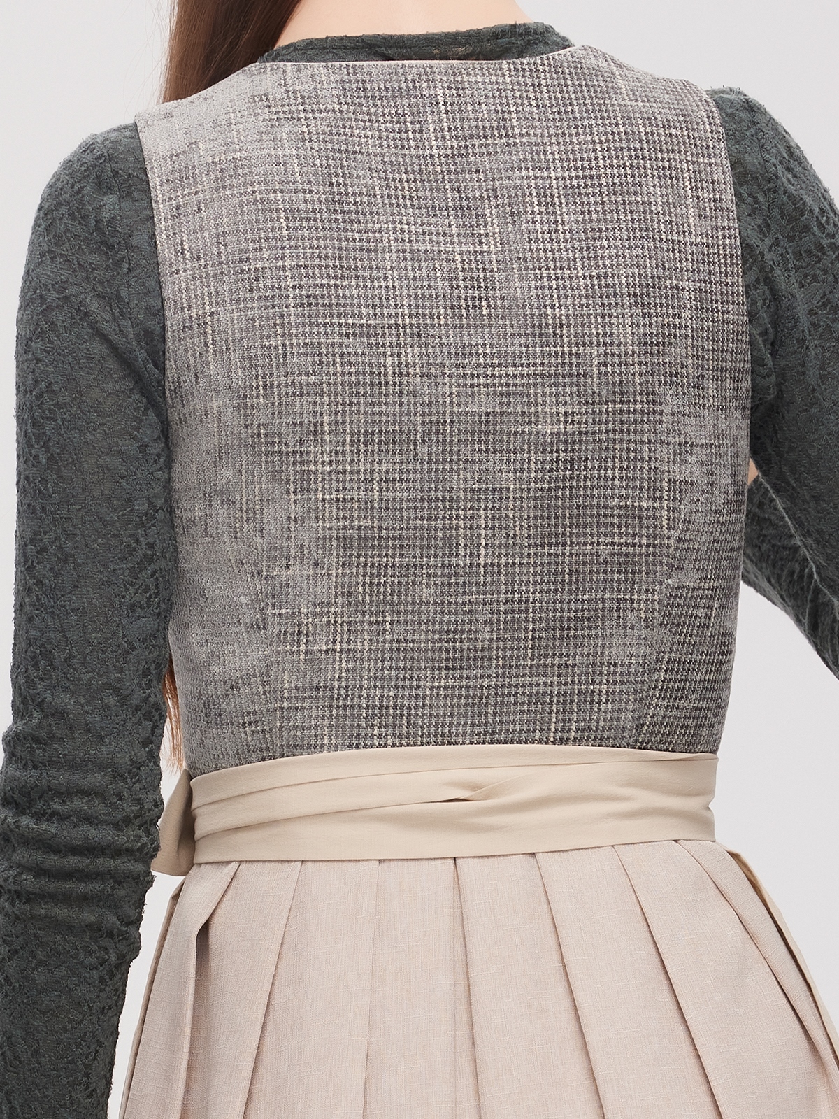 Modernes Dirndl in Grün